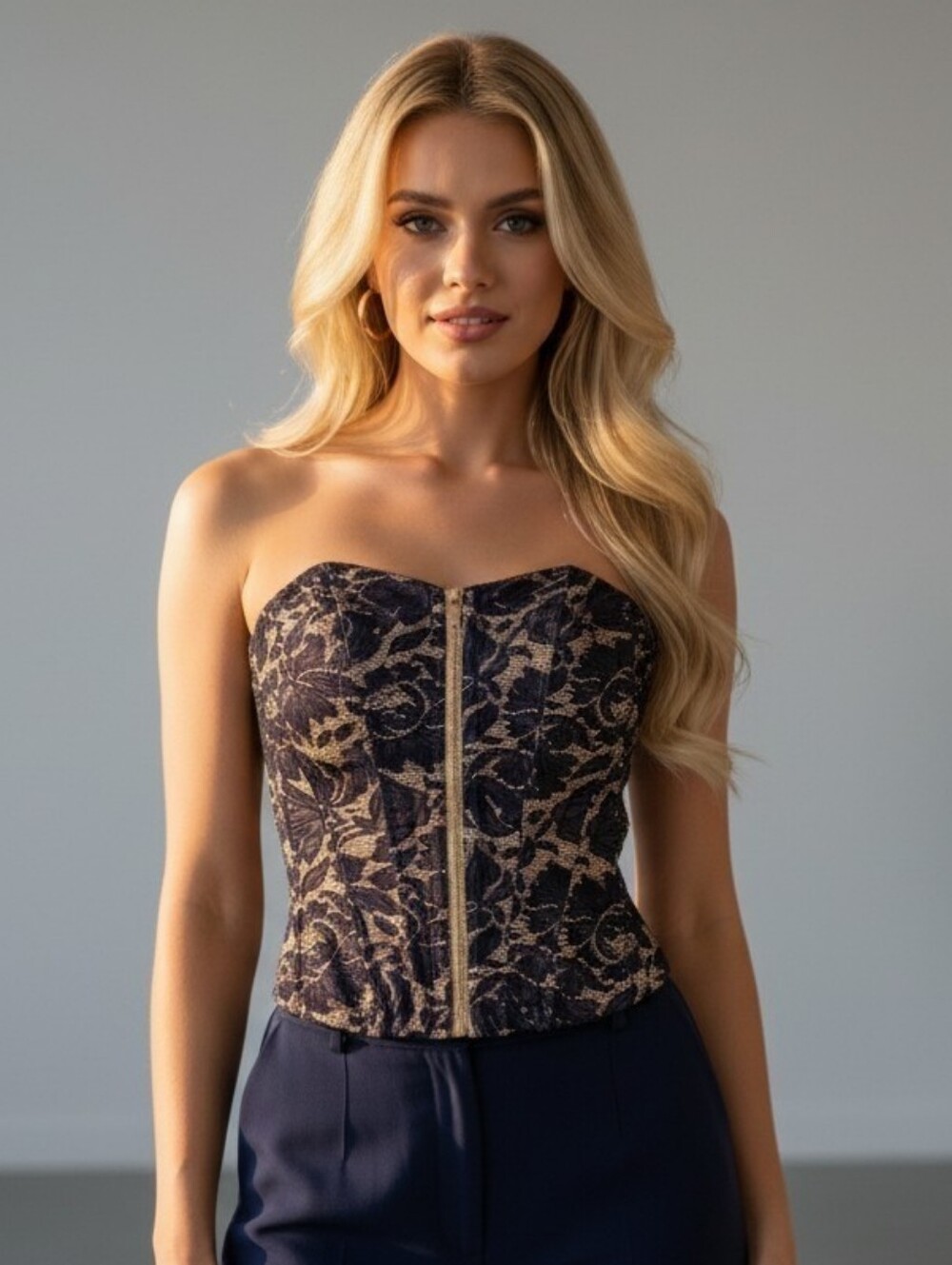Dao Black Lace Overlay Corset Bustier Full Body Shaper with Nude Base, XXS, EUC